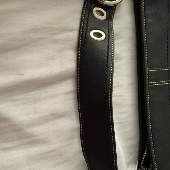 Authentic Coach - Picture 2 of 7